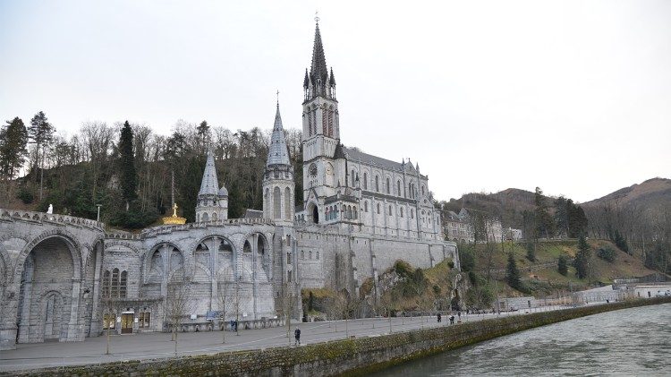 Papież ustanowił swego delegata dla sanktuarium w Lourdes