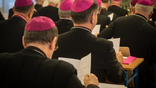 Missbrauch in Polen: Bischöfe sehen sich Misstrauen gegenüber