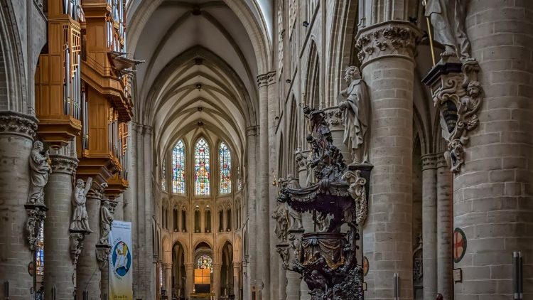 Katolicka Katedra Świętego Michała i Świętej Guduli w Brukseli
