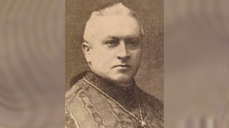 Polský kardinál August Hlond