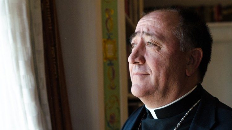 Imzot Dode Gjergji Mons Dode Gjergji vescovo cattolico del Kosovo