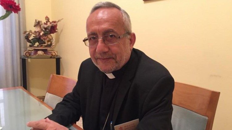Arcibiskup Raphael Minassian
