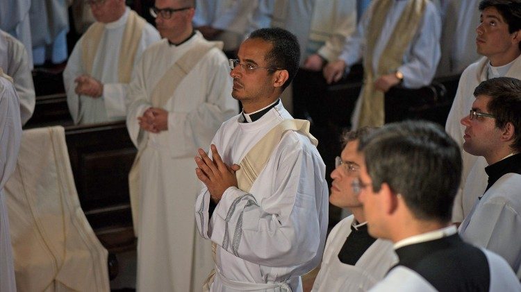 Padre Ariosto, sacerdote brasileiro incardinado na Diocese de Porto 