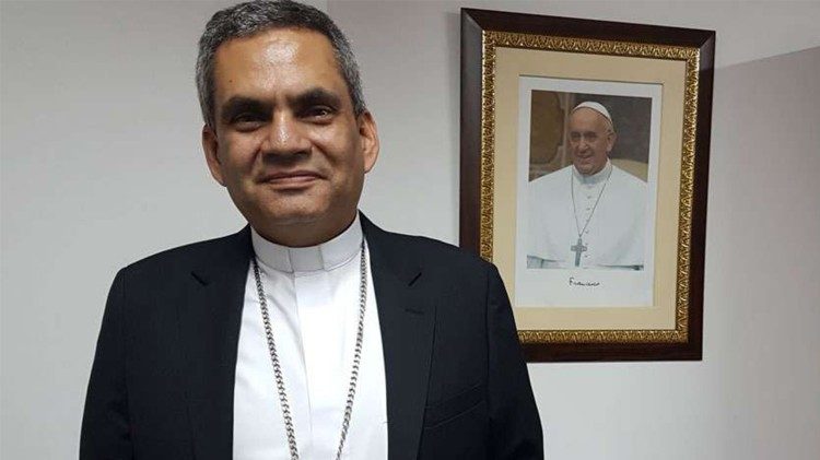 Mgr Elkin Álvarez Botero, secrétaire général de la CEC