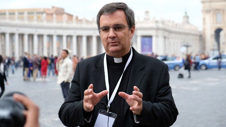 Otac Durate de Cunha, generalni tajnik Vijeća europskih biskupskih konferncija