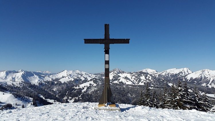 Croce in montagna