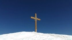 summit-cross-2183283_960_720 GIUSTO.jpg