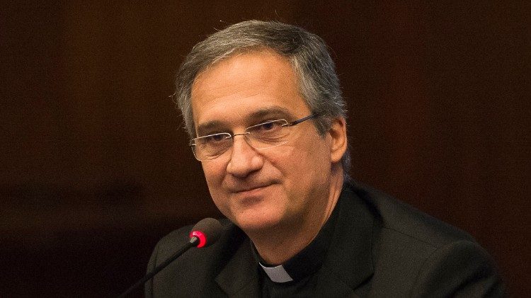Mons. Dario Edoardo Viganò, Prefetto della Segreteria per la Comunicazione