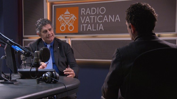  Radio Vaticana, studio di regia (foto d'archivio)