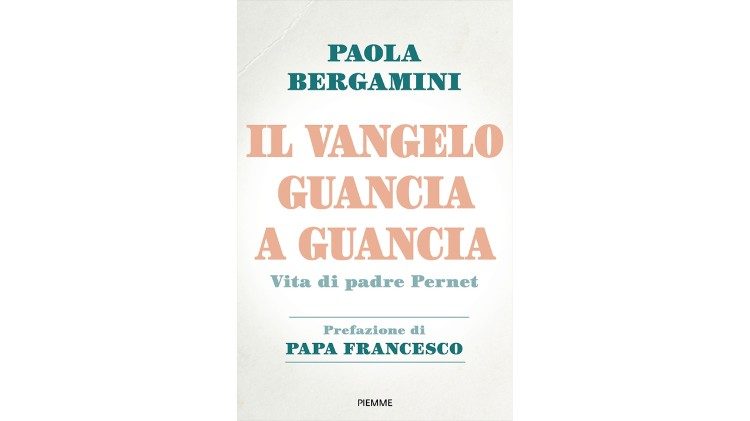 El Papa Francisco escribe el prólogo del libro "El Evangelio mejilla a mejilla" de la periodista italiana Paola Bergamini