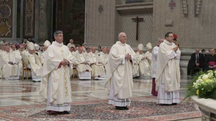 Episcopal Ordination in St Peter's Basilica