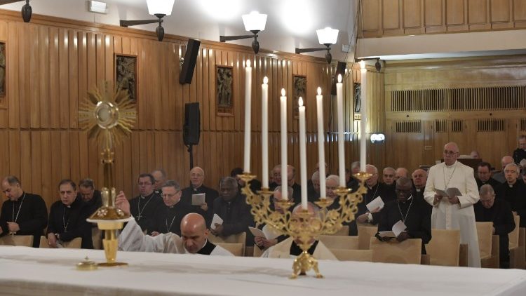 Pope Francis before the Blessed Sacrament during his spiritual exercises