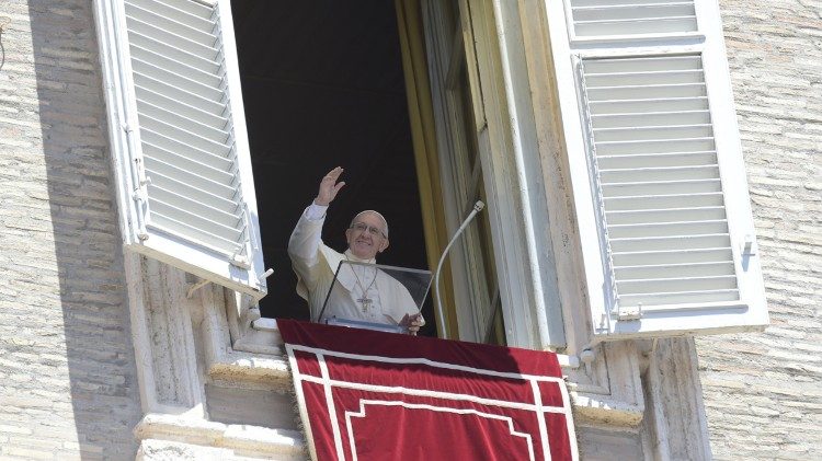 Le Pape François lors de la prière de l'angélus, le dimanche 10 juin 2018.
