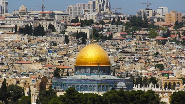 2018-01-31 Gerusalemme panorama con Moschea della Rocca