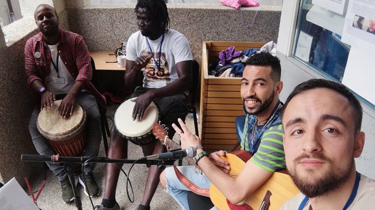 JRS u Hrvatskoj - glazbena skupina koju čine izbjeglice