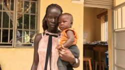 Viola 19 anni e Giben 6 mesi rifugiati sud sudanesi  Rhino Camp.JPG