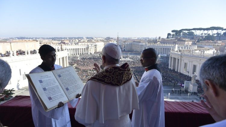 Bénédiction "urbi et orbi" du Pape François, le 25 décembre 2017