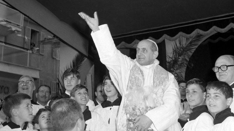 保禄六世教宗探访堂区