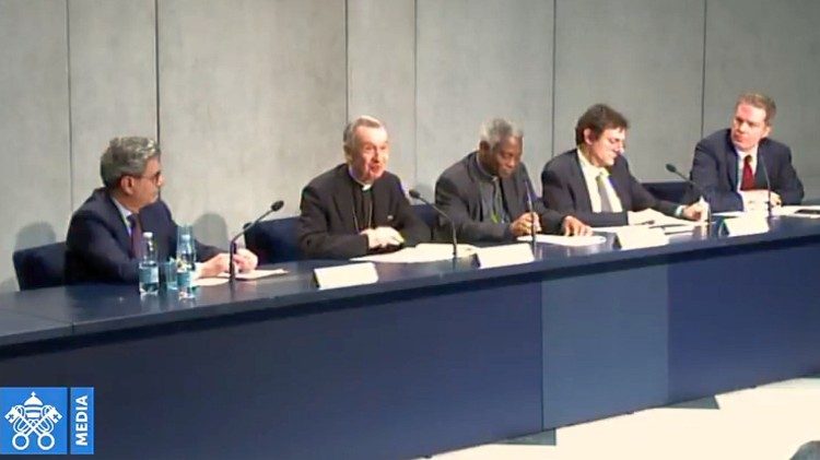 Press Conference in the Holy See's Press office where the new document was unveiled to journalists.