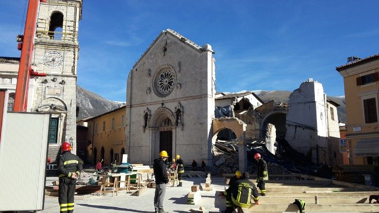 La Basilica di San Benedetto a Norcia dopo il terremoto