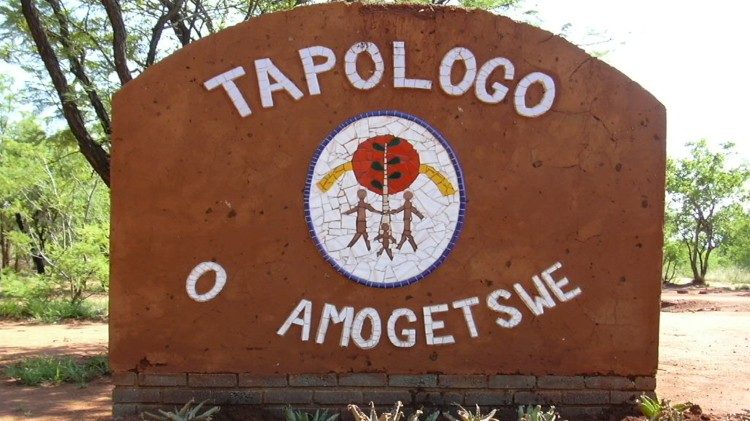 The Tapologo HIV/AIDS Programme is situated in Phokeng village, Rustenburg.