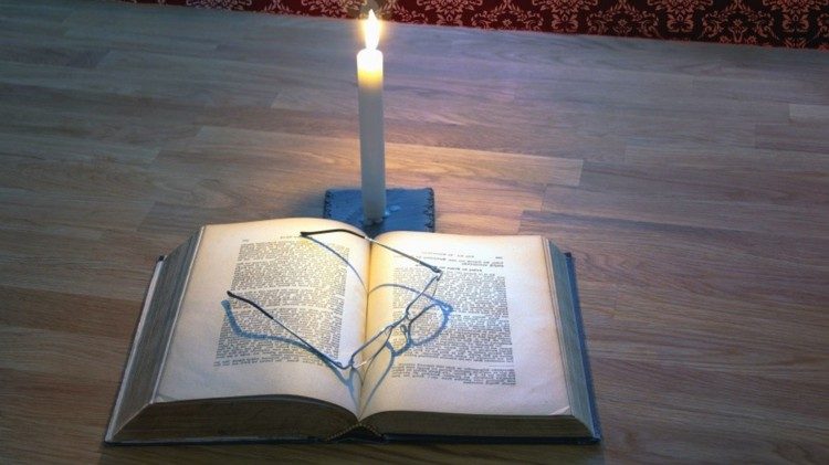 Consideraţii omiletice la Duminica a XIX-a de peste an (C): Aşteptare cu candela aprinsă