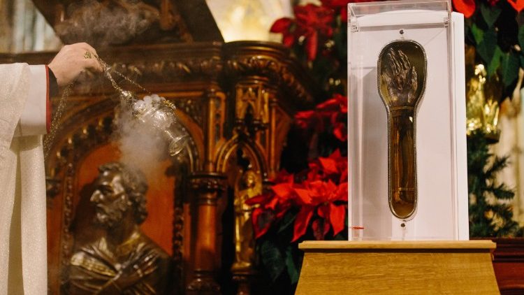 Relikvia sv. Františka Xaverského vystavená v Kanade