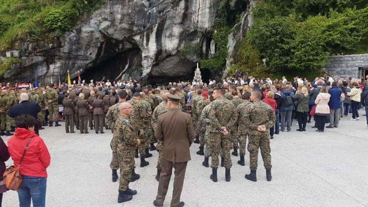 Hrvatska vojska u Lourdesu