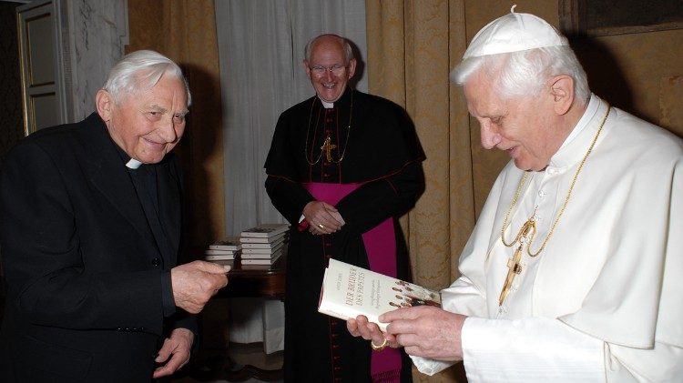 2007-08-16 Georg Ratzinger e Benedetto XVI