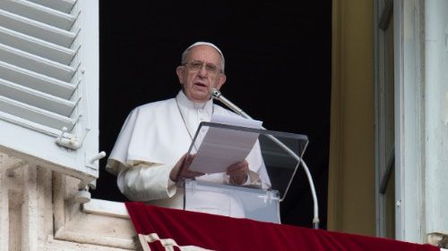 Angelus: Der Papst betet für entführte Ordensschwestern