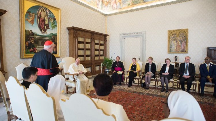  Komisioni Papnor për Mbrojtjen e të Miturve
