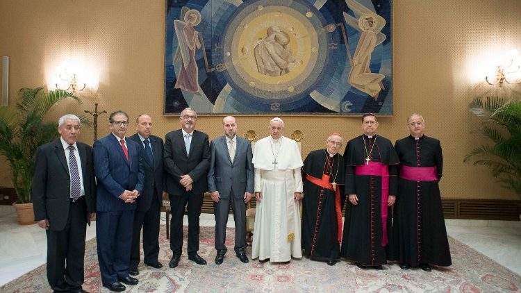 Encuentro del Papa con los participantes en la reunión del Comité Permanente para el Diálogo con personalidades religiosas de Palestina