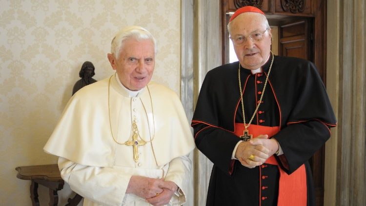 Du buvę Kardinolų kolegijos dekanai A. Sodano ir popiežius Benediktas XVI