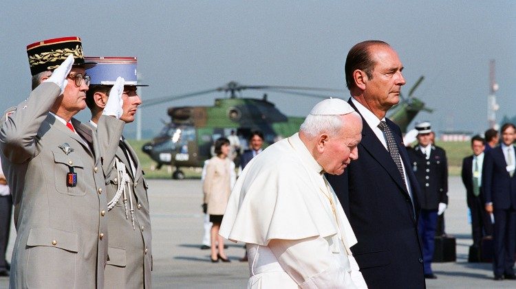 En 1997 lors des JMJ à Paris, Jean-Paul II et le président français Jacques Chirac