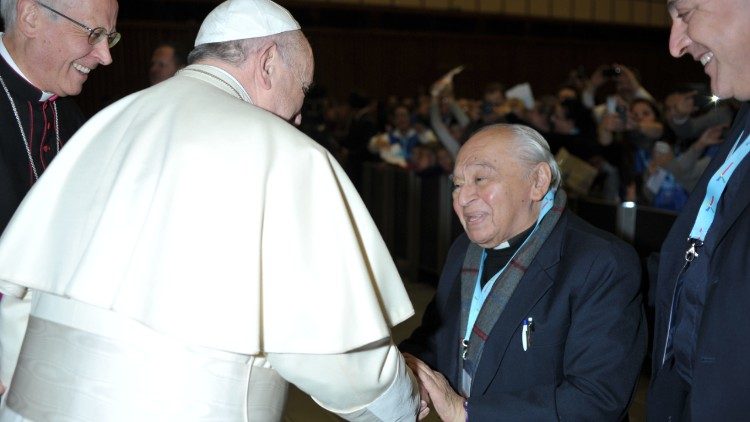 El Papa y Gustavo Gutiérrez (Foto de archivo)