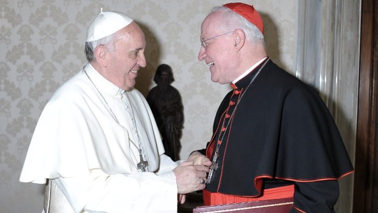 Le cardinal Marc Ouellet lors d'une rencontre avec le Pape François