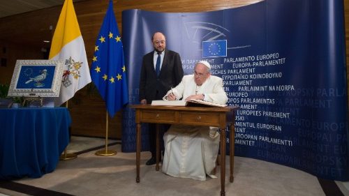 Papst träumt von einem „menschenfreundlichen Europa“