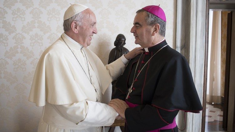 Oktober 2017: Erzbischof Nikola Eterovic mit Papst Franziskus 