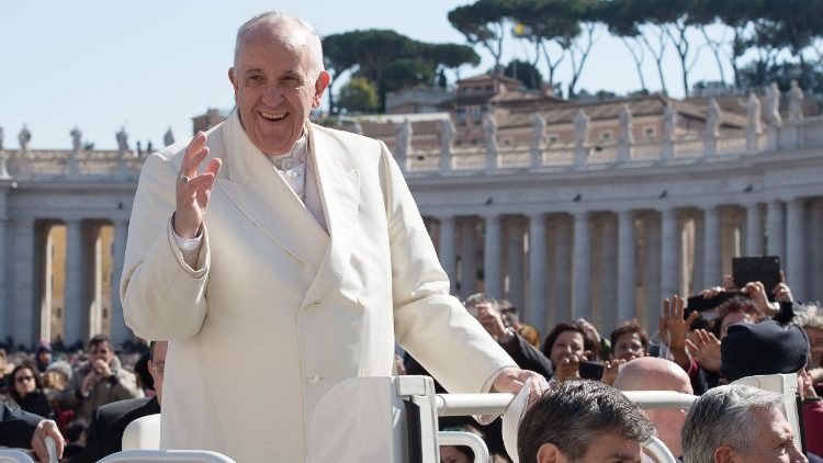 Papst Franziskus hält die Übersetzung des Vaterunser für nicht geglückt