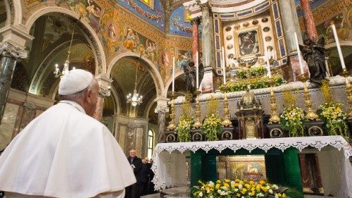 Papa suplica a paz a Nossa Senhora de Pompeia