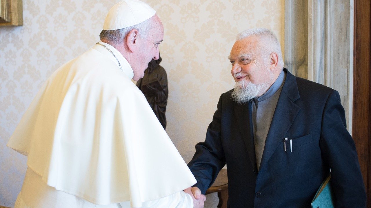E. Bianchi: enfrentando las divisiones entre iglesias ortodoxas - Vatican  News