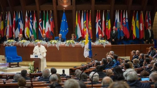 “Ripensare il futuro dalle relazioni”, discorsi del Papa sull’Europa