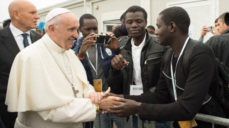 Papa Franjo i migranti