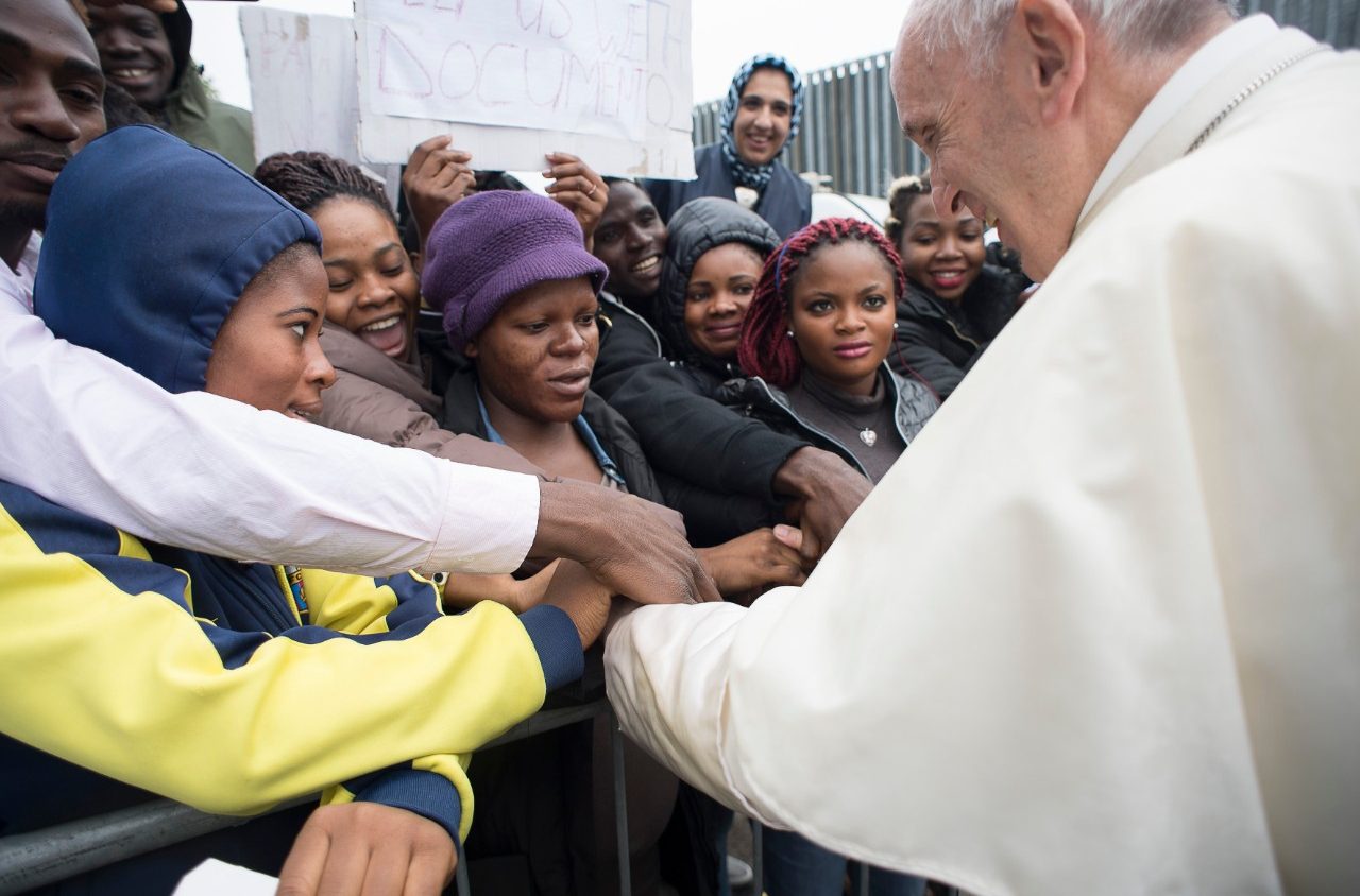 Pope appeals for joint action to contrast human trafficking - vatican news