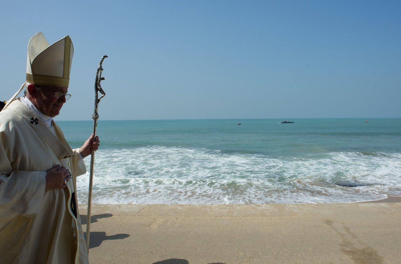 Hard To Watch: Pope Francis Is Having An Emotional Breakdown At The Beach  Because He Thinks The Dead Whale That Got Stranded There Is God