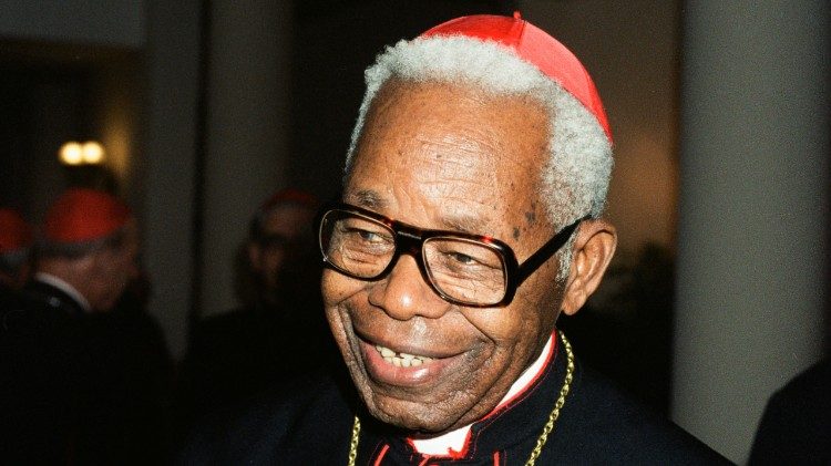 El cardenal Alexandre Maria dos Santos, arzobispo emérito de Maputo.
