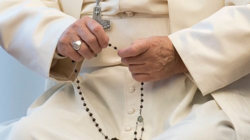 Папата: да молим Броеницата, Мария ще ни помогне да преодолеем това изпитание