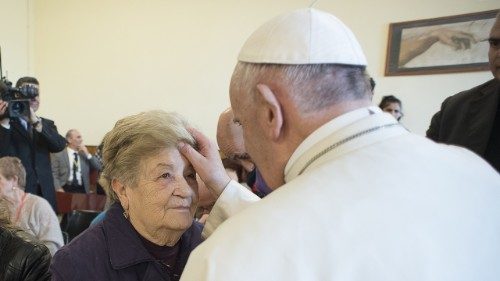 Papst ruft römischen Pfarrer an: „Ältere Menschen nicht im Stich lassen“