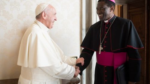 Dom Rugambwa: "A nomeação de um Bispo é sinal do amor de Deus"