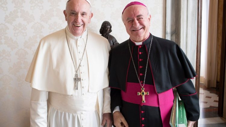 Le Pape François et Mgr Vincenzo Paglia, le 5 janvier 2018 